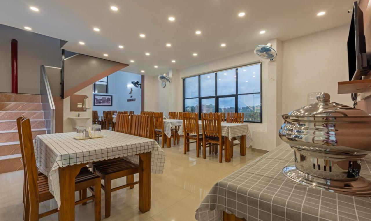 Treebo Jp Residency Hotel Thiruvananthapuram Buitenkant foto
