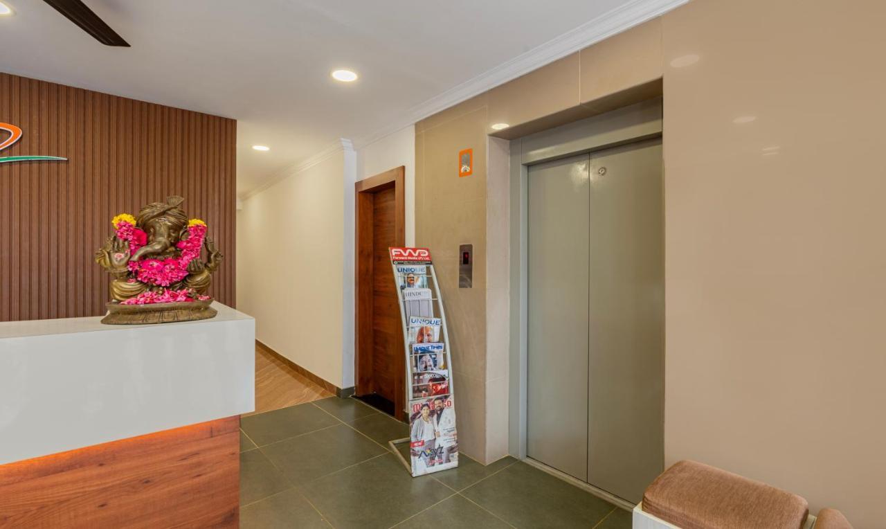 Treebo Jp Residency Hotel Thiruvananthapuram Buitenkant foto
