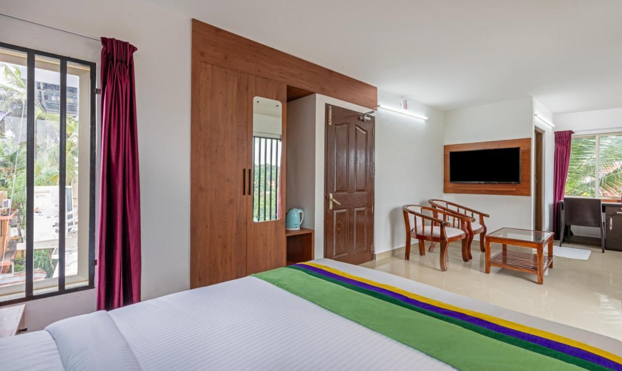 Treebo Jp Residency Hotel Thiruvananthapuram Buitenkant foto