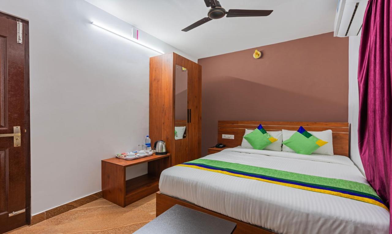 Treebo Jp Residency Hotel Thiruvananthapuram Buitenkant foto